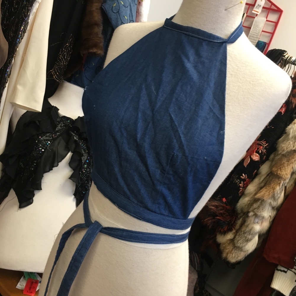 Blue denim backless top - Picture 6 of 7